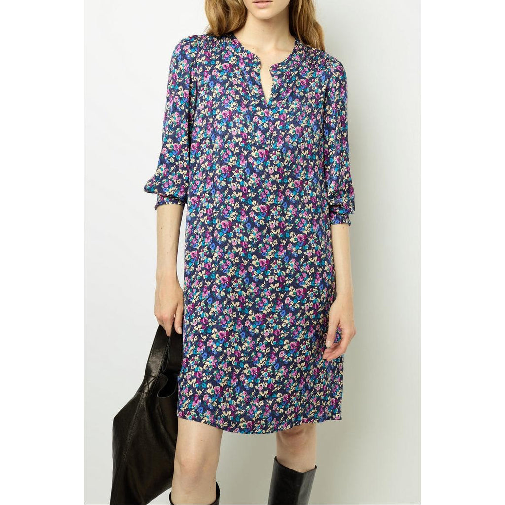 Robe Salya - Marine