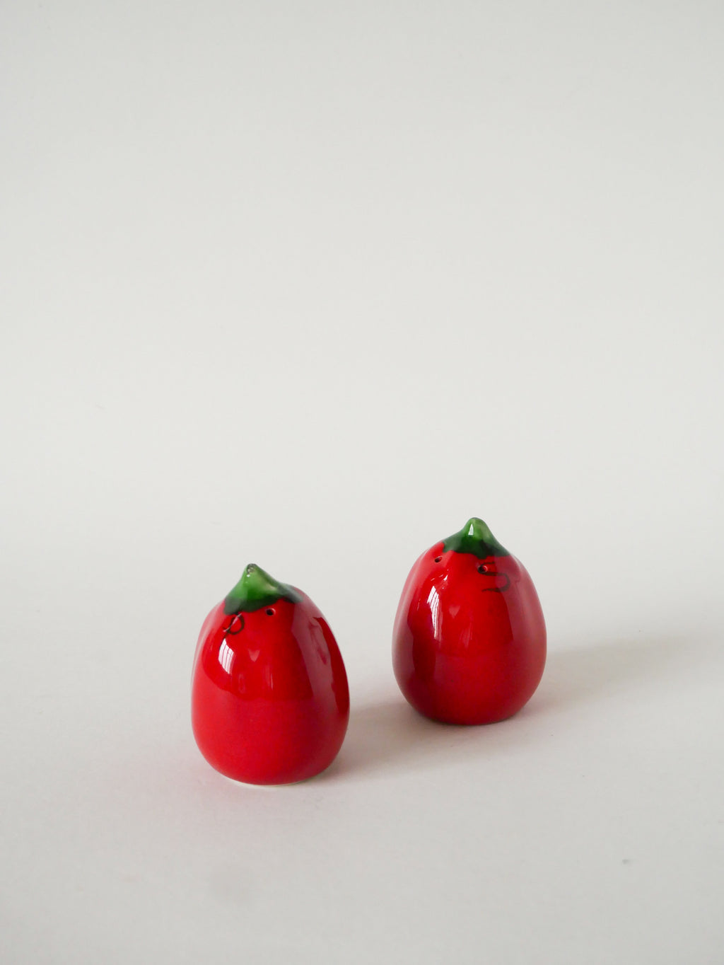 Sel Et Poivre En Barbotine, Tomates, Rouge, 1960