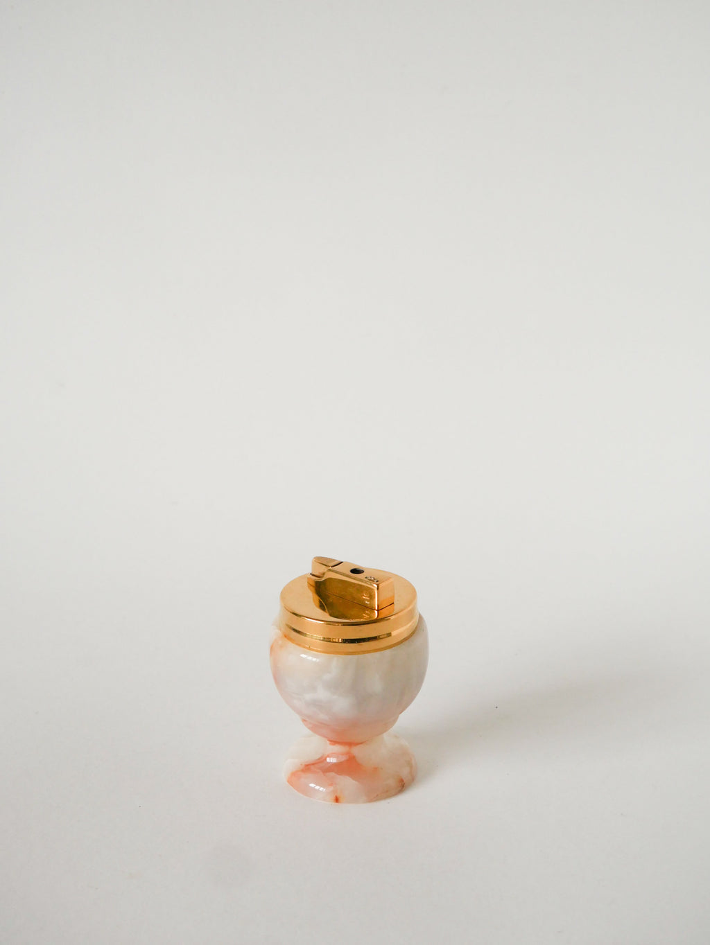 Briquet En Onyx, Beige Et Marron, 1970