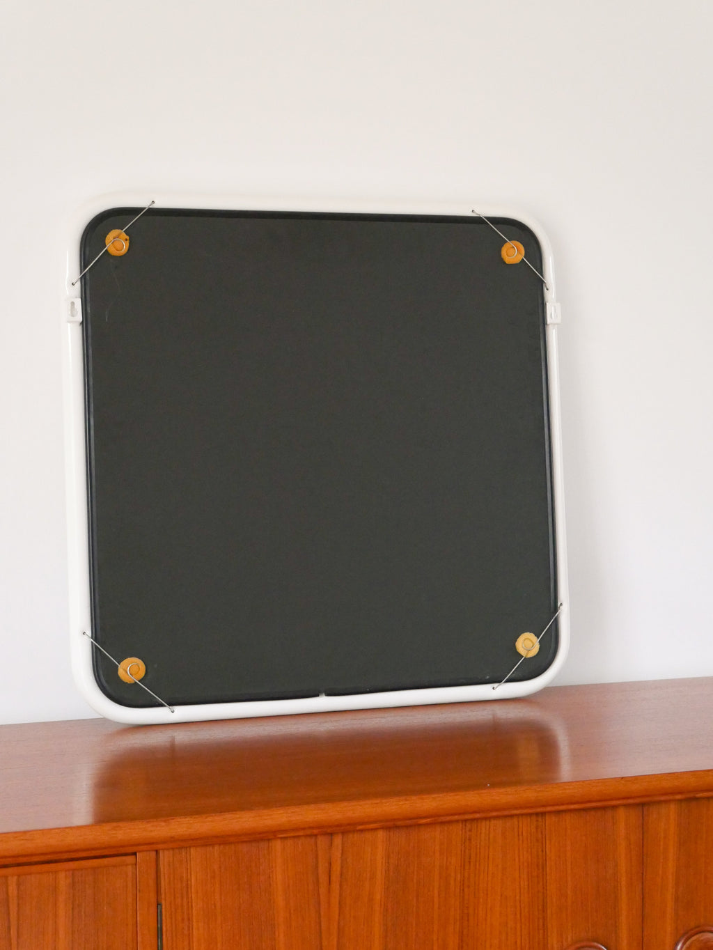 Grand Miroir En Métal Tubulaire, Forme Carrée, Blanc, Made In Italy, Design, 1970