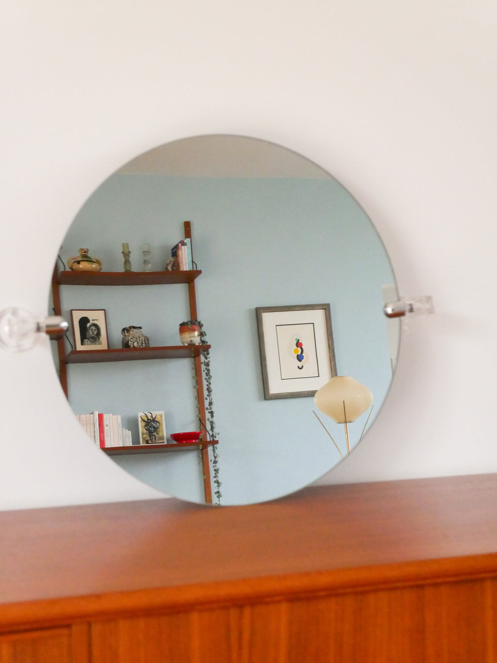Grand Miroir En Plexi, Forme Ronde, Design, 1970 - 60 X 50 Cm