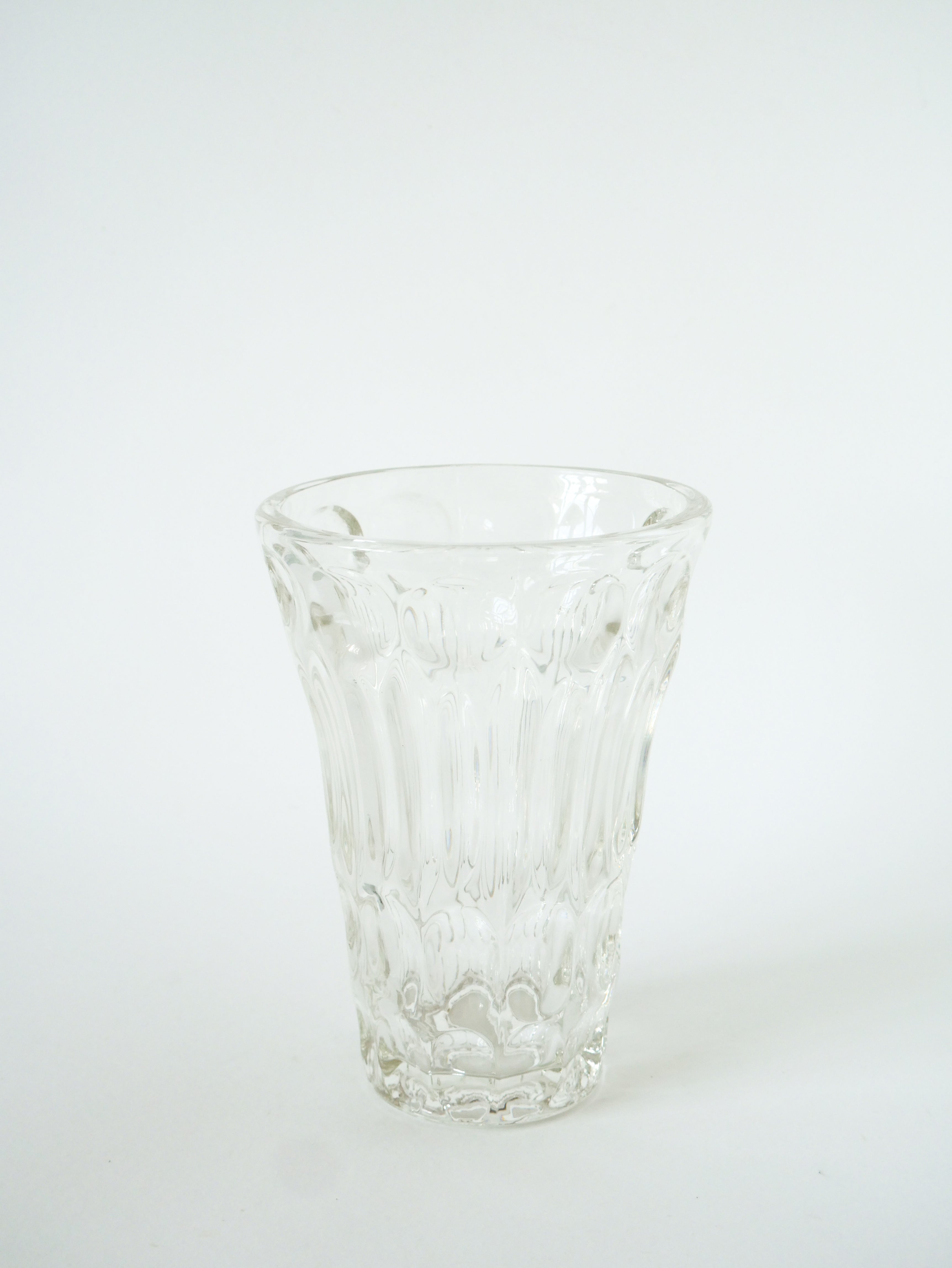Grand Vase En Verre Moulé, Art Déco, 1930 - 20 X 13 Cm