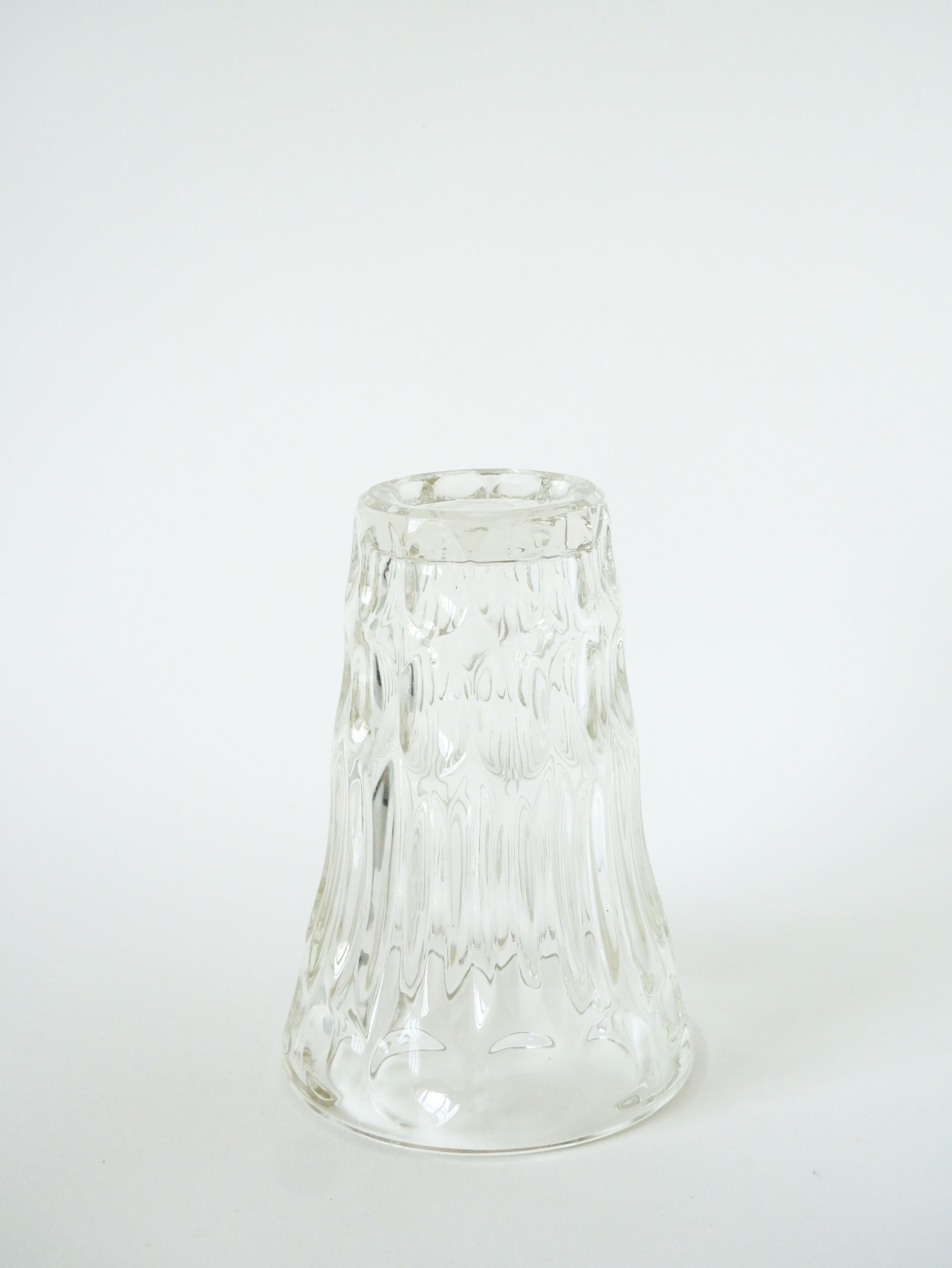 Grand Vase En Verre Moulé, Art Déco, 1930 - 20 X 13 Cm