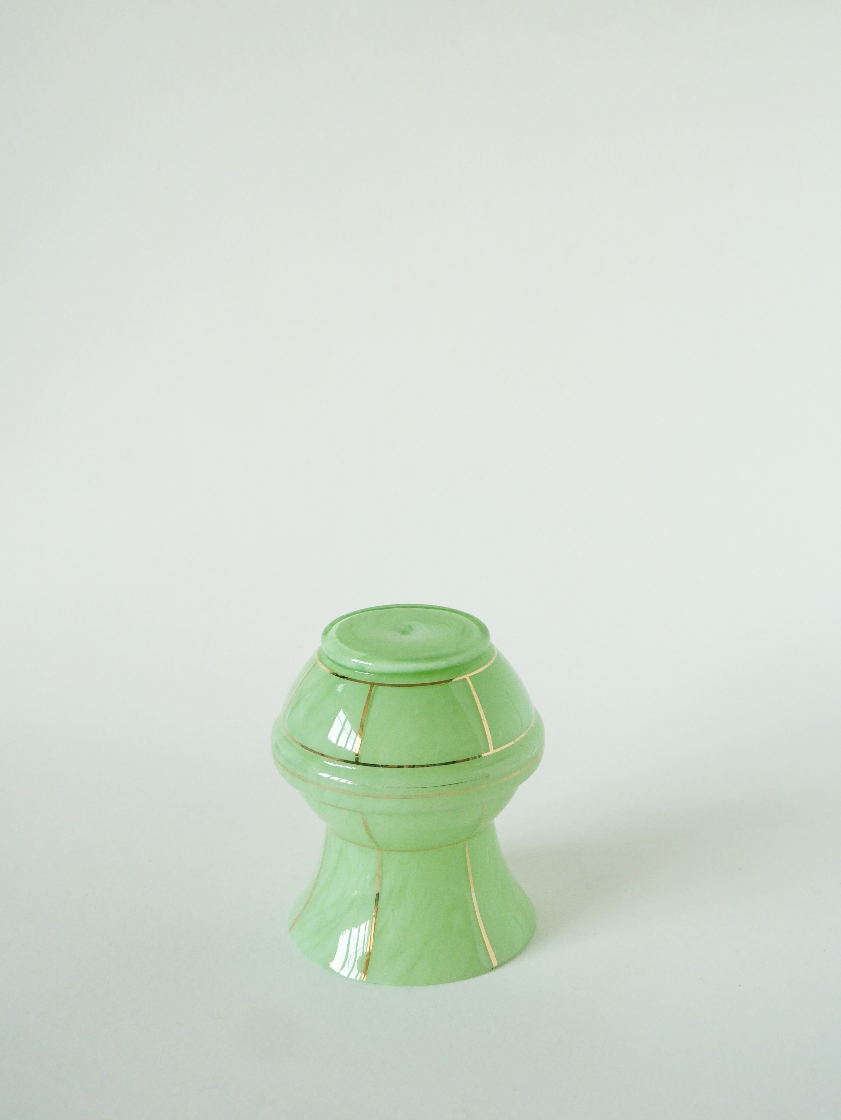 Vase En Verre De Clichy, Vert Menthe Et Doré, 1950