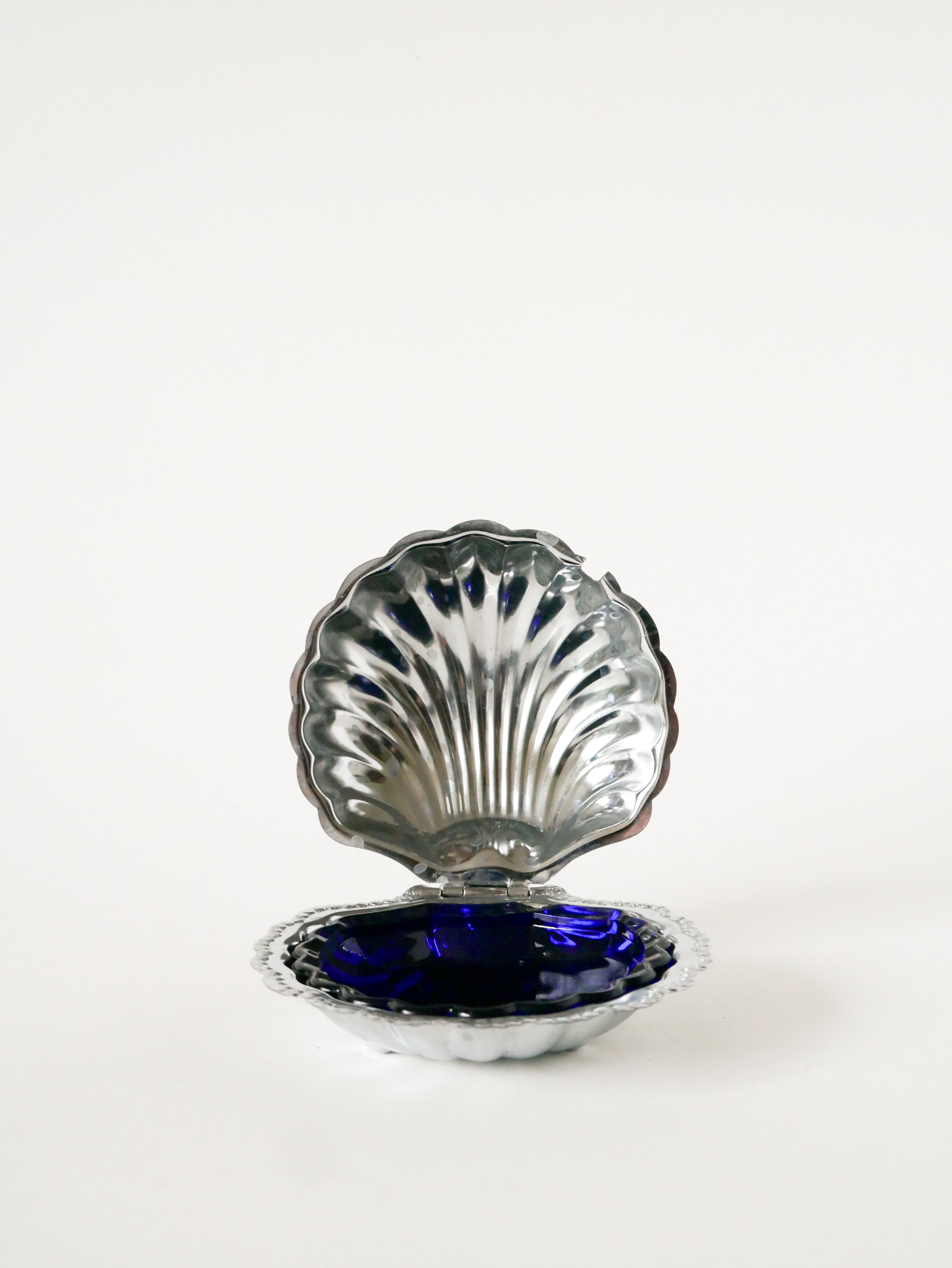 Vide-Poche Coquillage En Inox Avec Intérieur En Verre Bleu - Design 1970