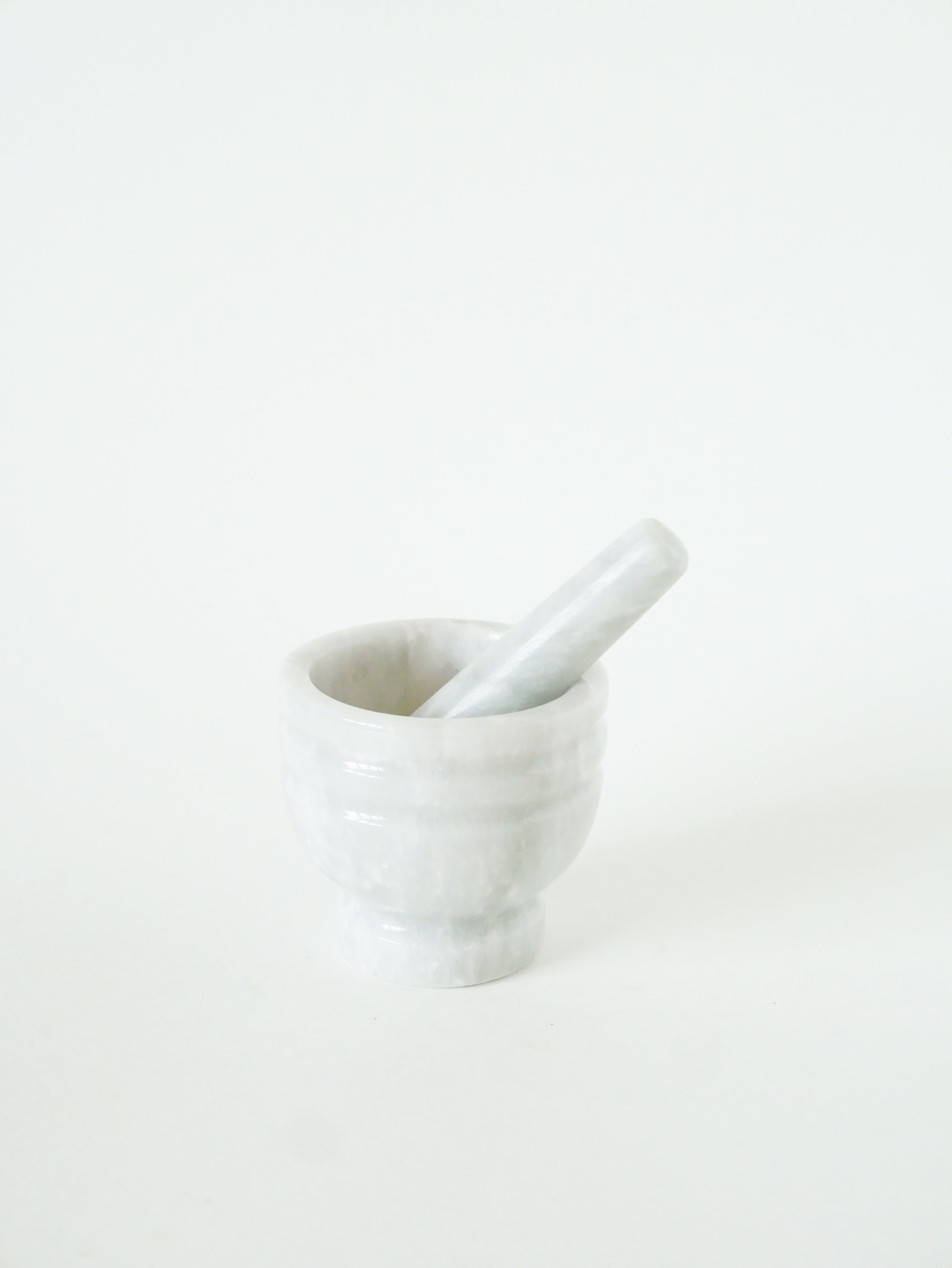 Mortier Et Pilon En Albâtre, 1970 - 8 X 8 Cm