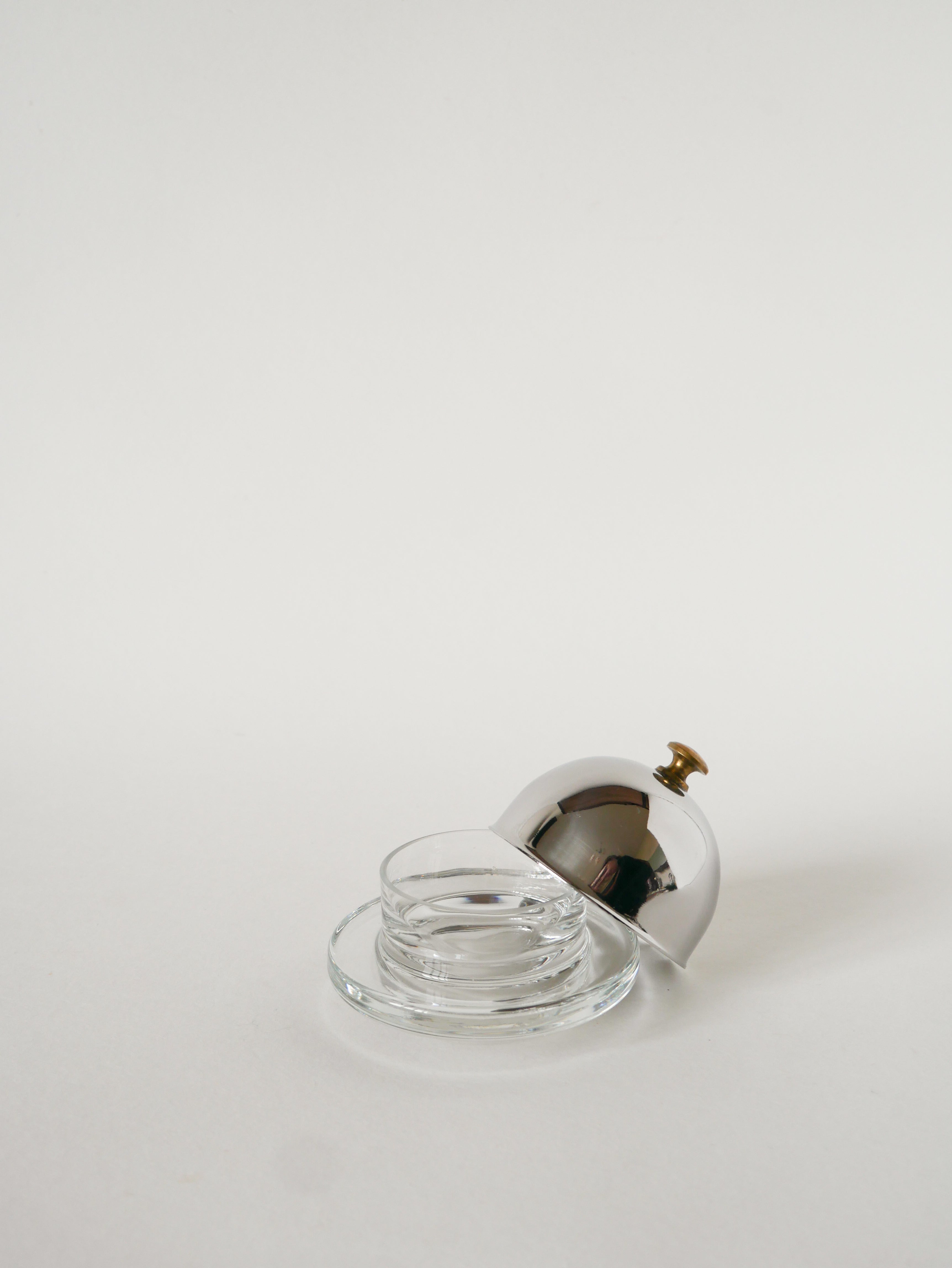 Beurrier En Métal Argenté, Laiton Et Verre, 1950