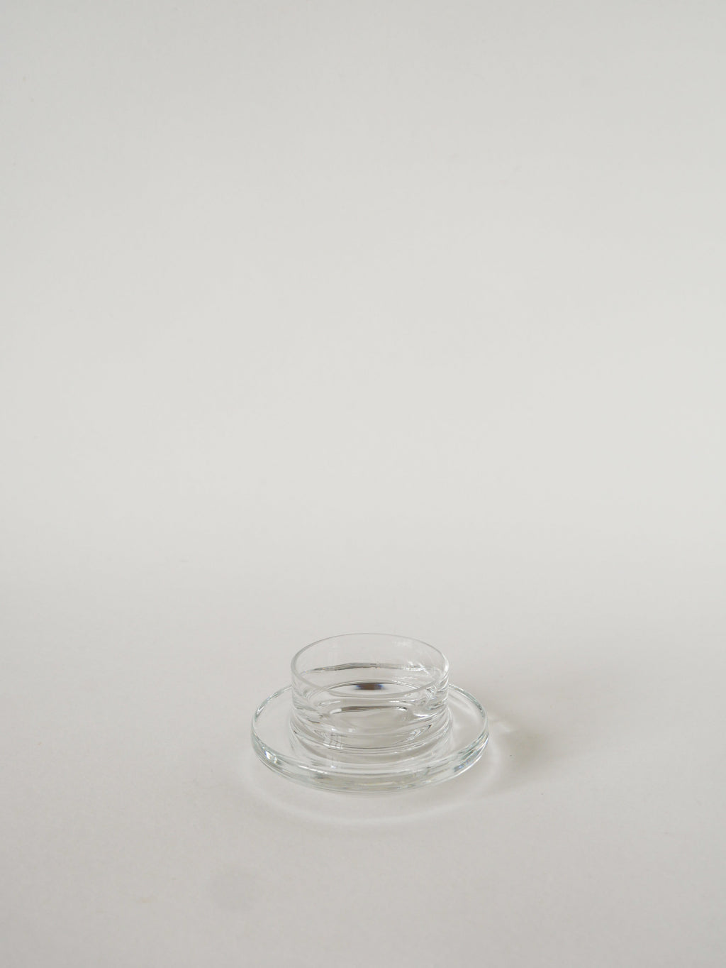 Beurrier En Métal Argenté, Laiton Et Verre, 1950