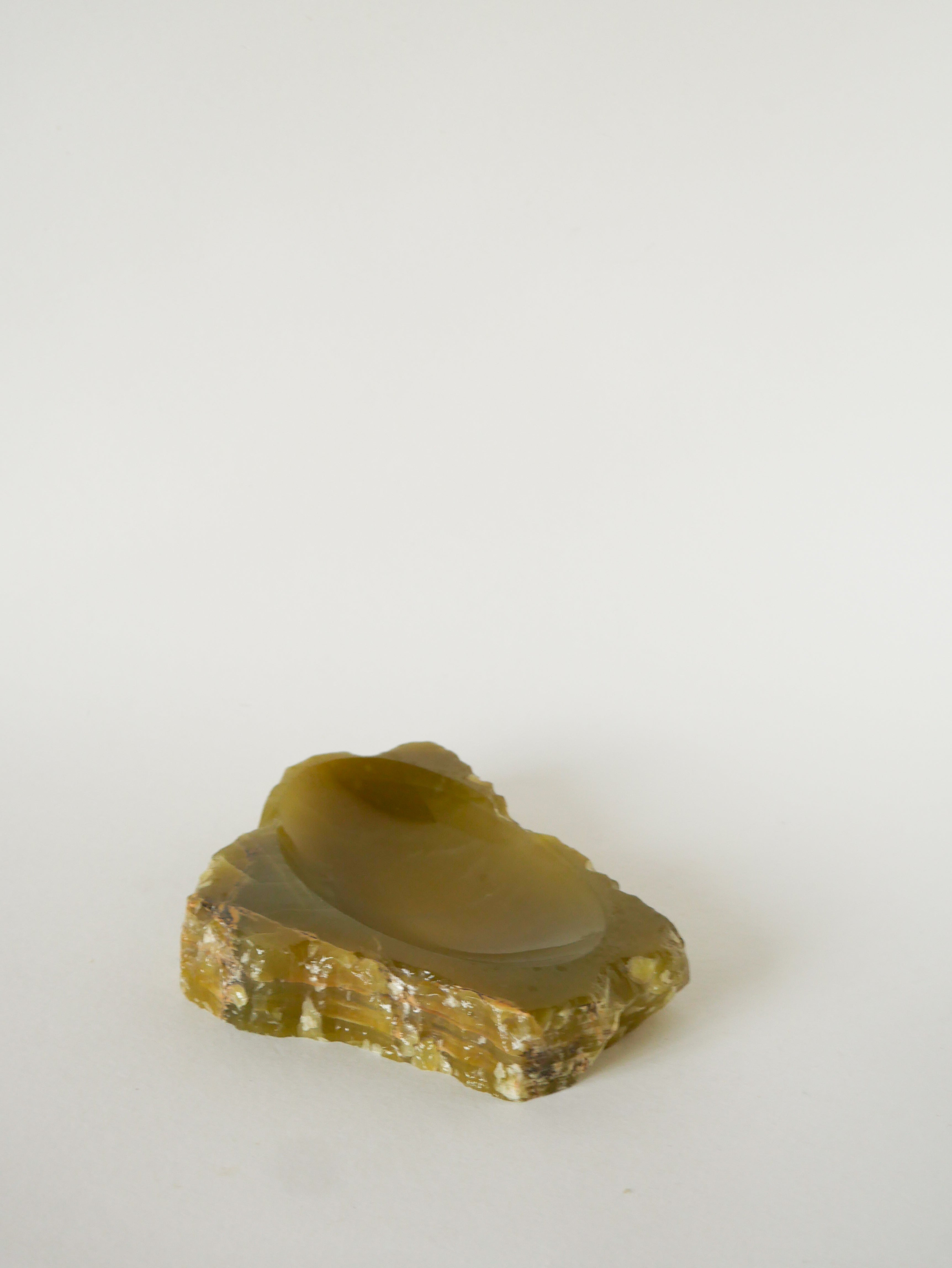 Très Grand Vide-Poche En Albâtre, Forme Libre, Ocre, 1970