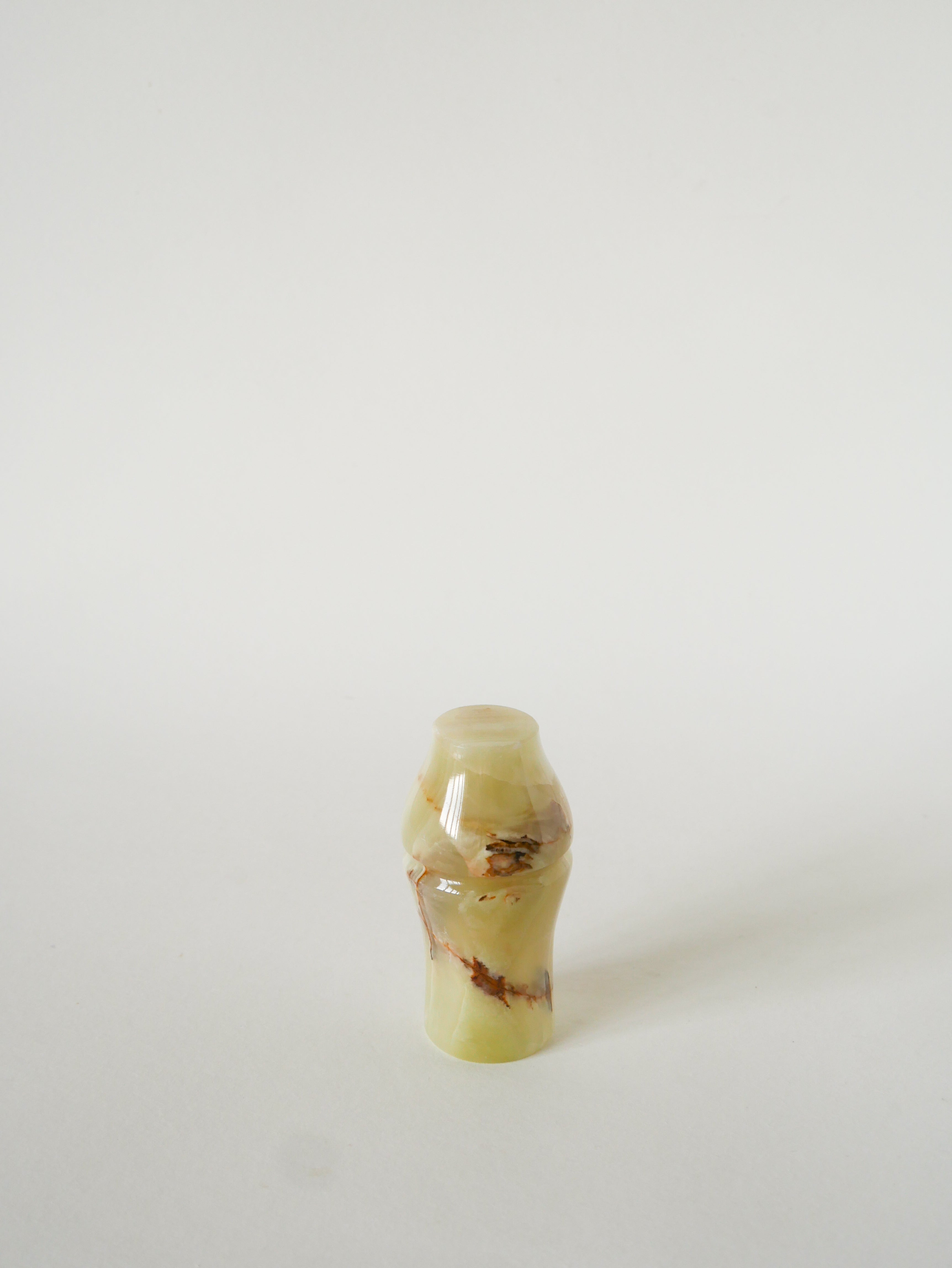 Mini Vase En Albâtre, Beige, 1970