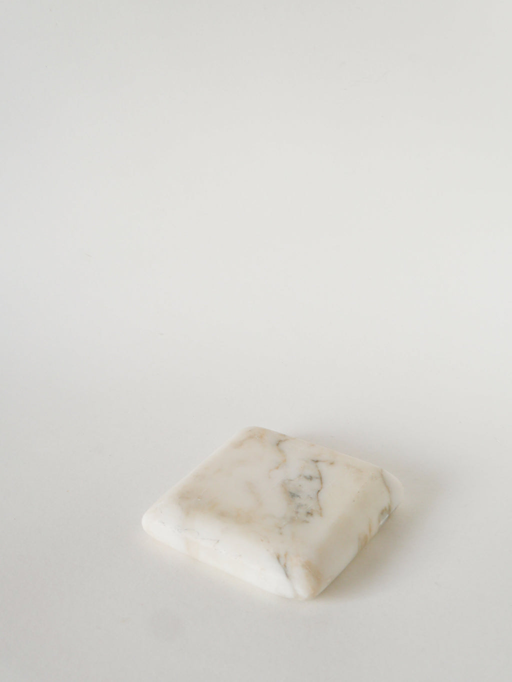 Vide-Poche En Albâtre, Forme Ronde, Blanc Et Gris, Design, 1970 - 13 X 13 Cm