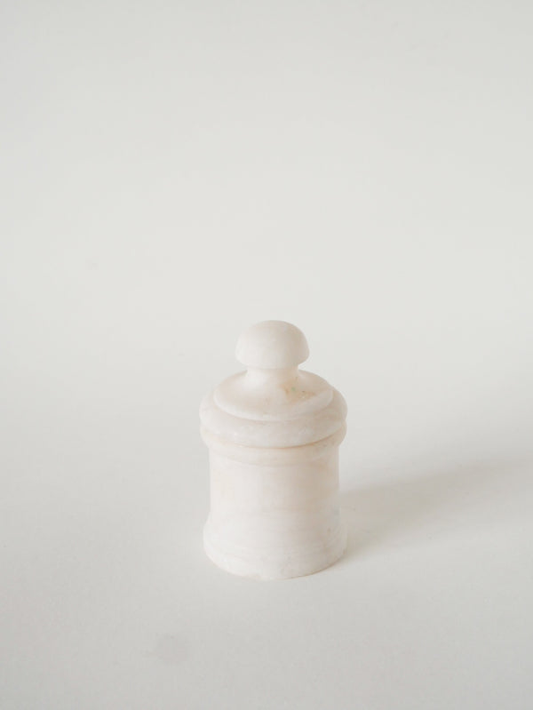 Boîte En Albâtre, Forme Ronde, Blanc, Design, 1970 - 13 X 8 Cm