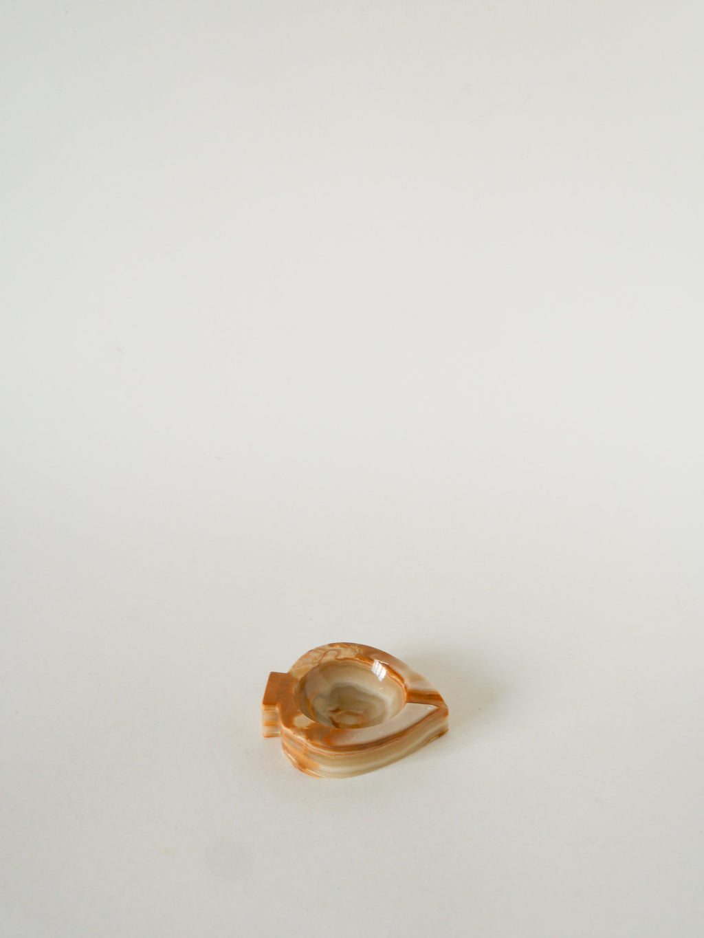Vide-Poche En Albâtre, Forme Pique, Beige Et Marron, 1970