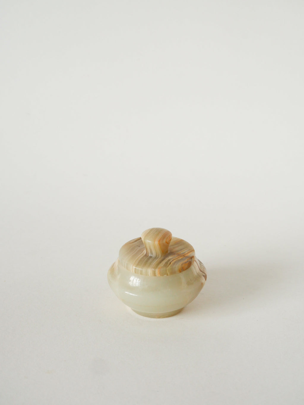 Petite Boîte En Onyx, Forme Ronde, Beige, Design, 1970 - 8 X 6 Cm