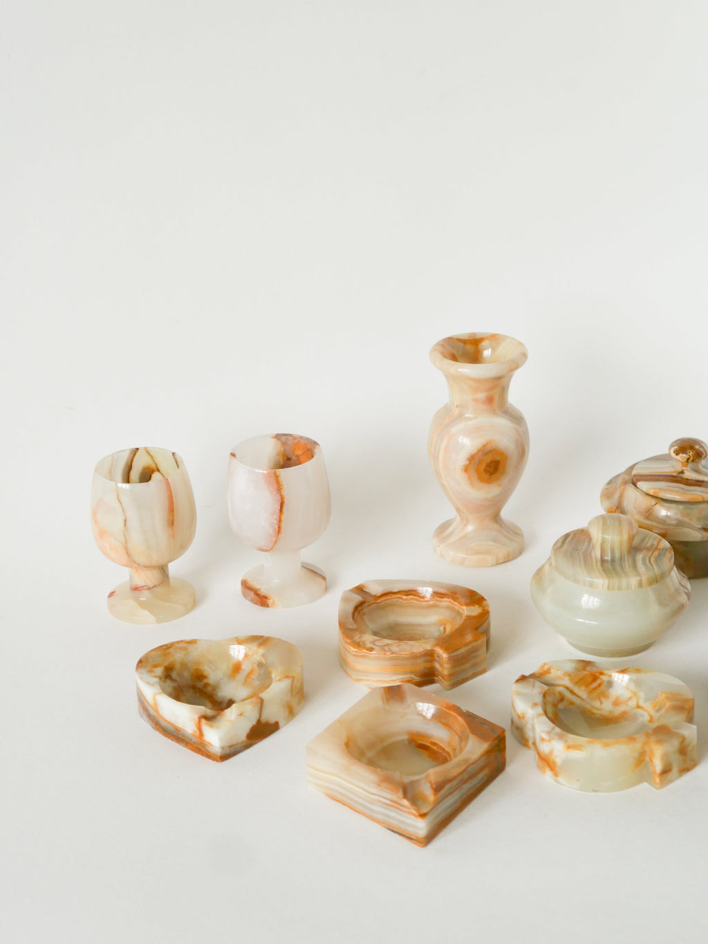 Boîte En Onyx, Forme Ronde, Beige, Design, 1970 - 9 X 7 Cm