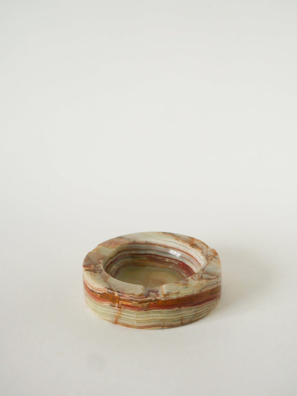 Grand Vide-Poche En Albâtre, Forme Ronde, Beige Et Marron, Design, 1970 - 13 X 3.5 Cm
