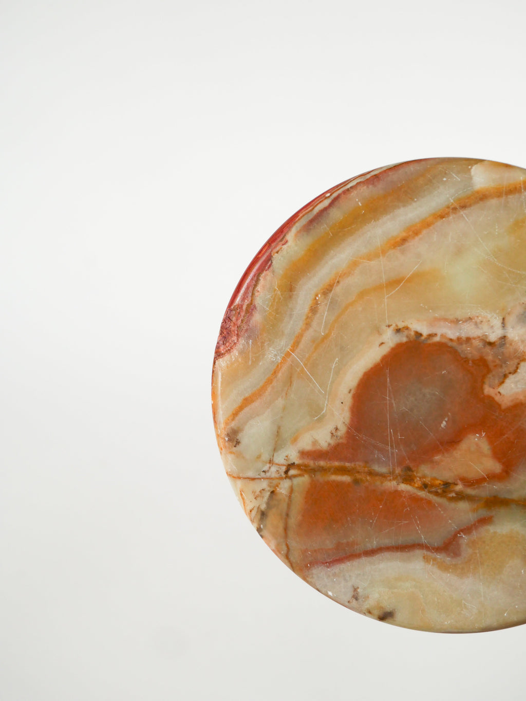 Grand Vide-Poche En Albâtre, Forme Ronde, Beige Et Marron, Design, 1970 - 13 X 3.5 Cm