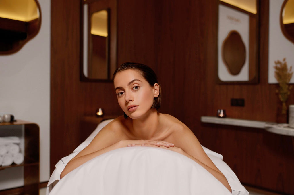Shiseido Paris 8 - Massage Du Monde Au Choix 1H et Accès Au Spa 1H (2 Personnes)