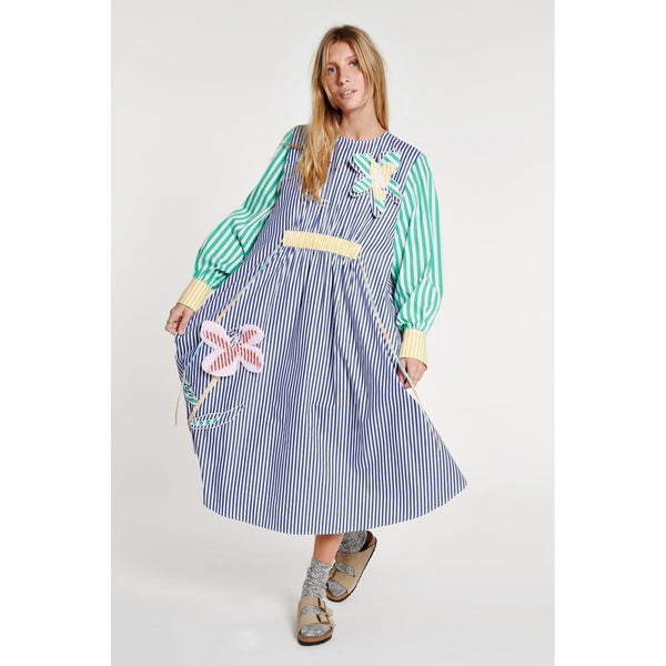 Robe Stripe Embroidered 3D Flower Long Sleeve