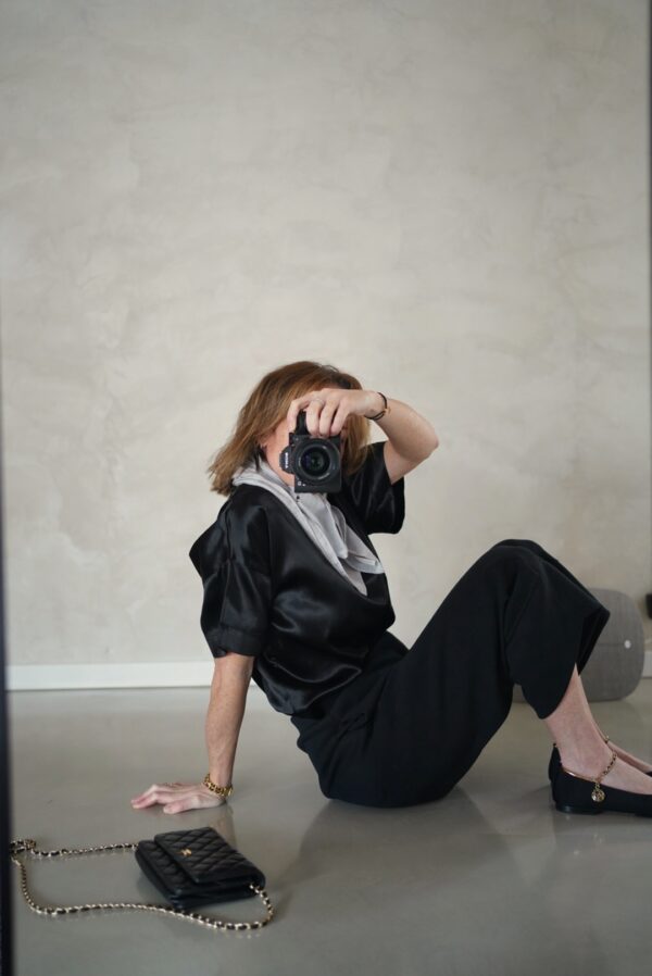 Haut Couture - Satin Black