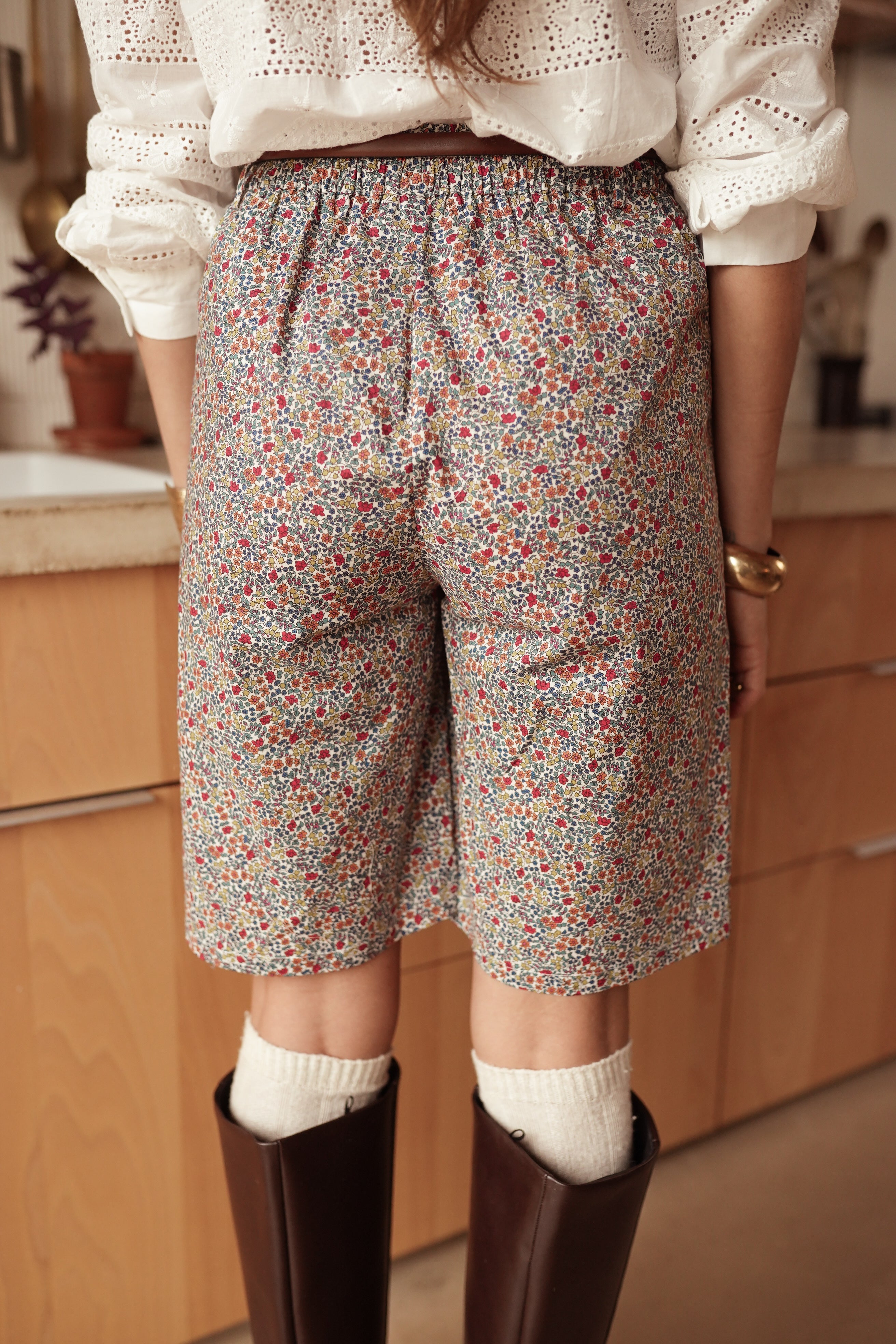 Short Almira