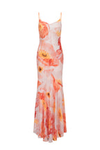 Robe longue évasée en soie imprimée fleurs