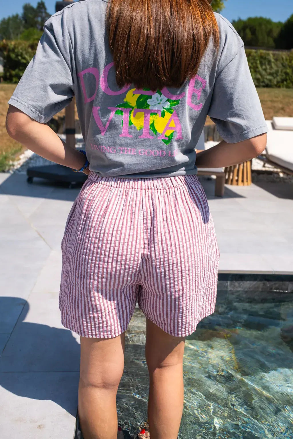 Short Nikos Rose