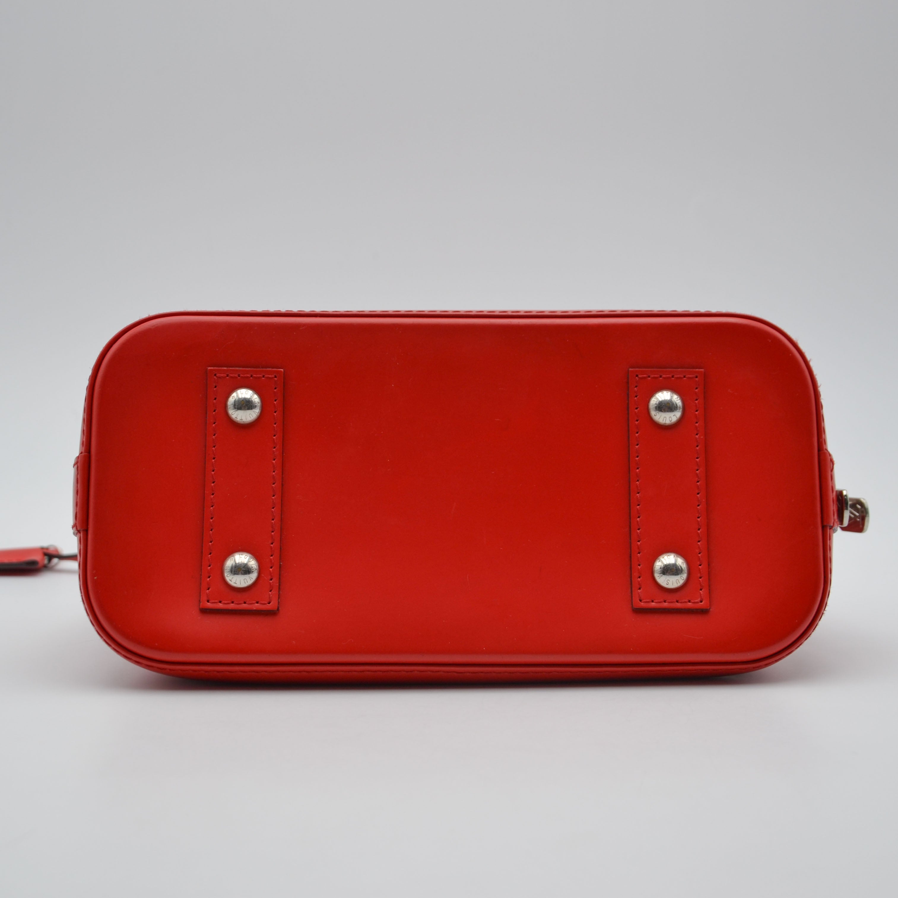 Louis Vuitton Alma Bb Cuir Épi Coquelicot