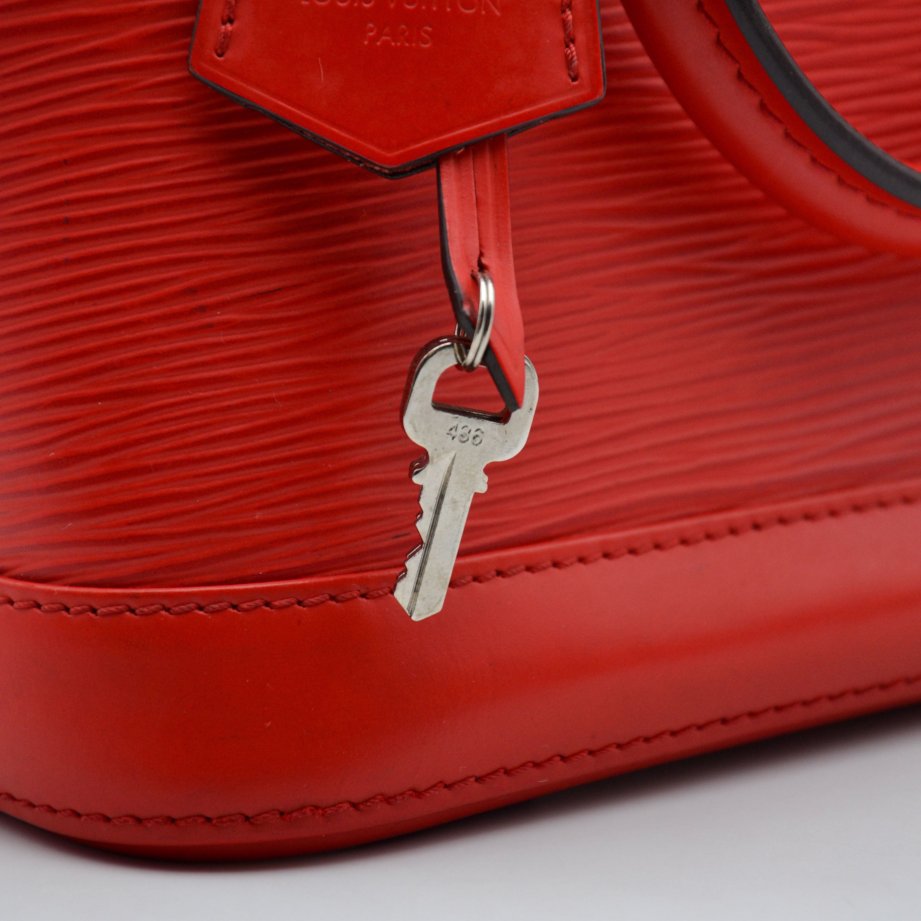 Louis Vuitton Alma Bb Cuir Épi Coquelicot