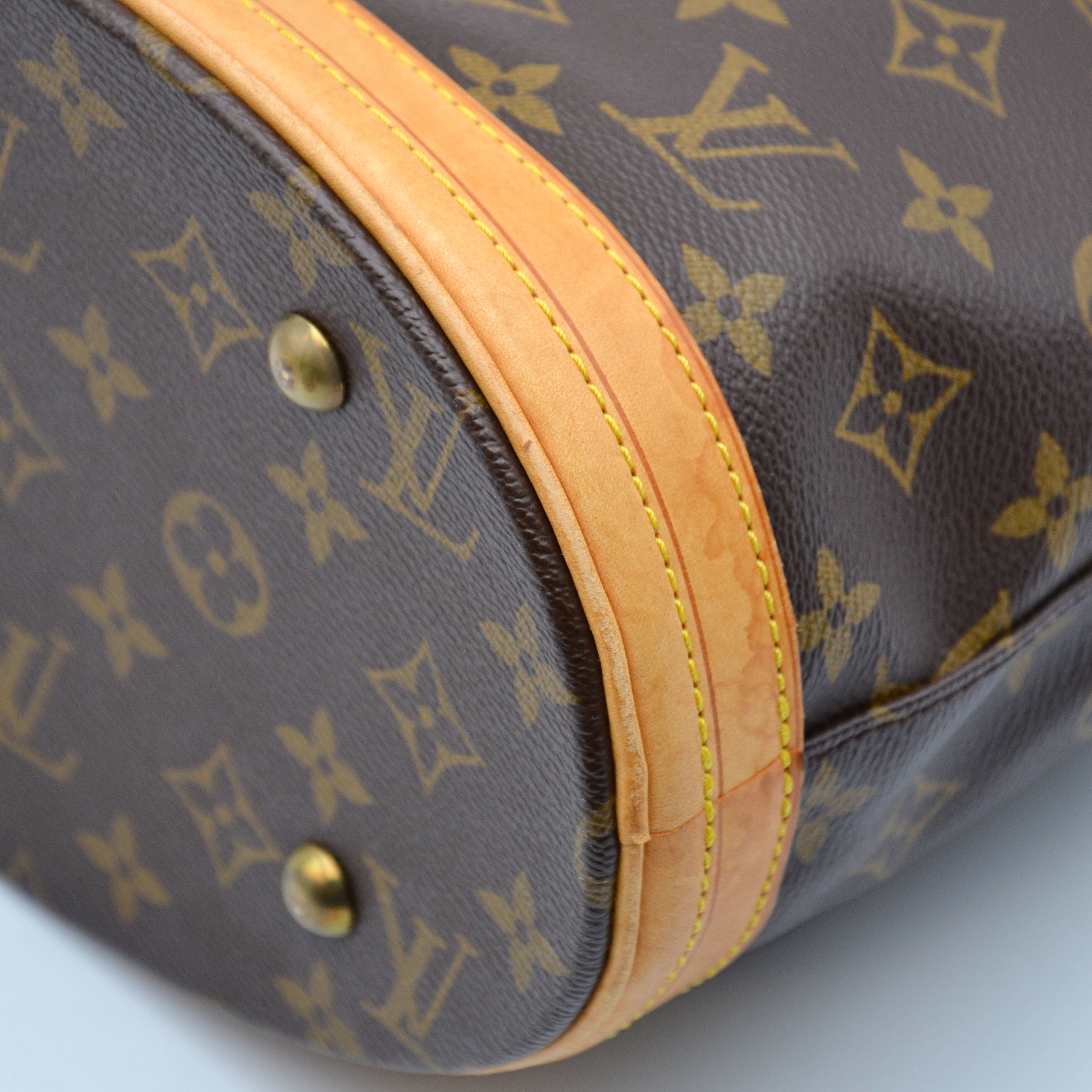 Louis Vuitton Bucket Pm