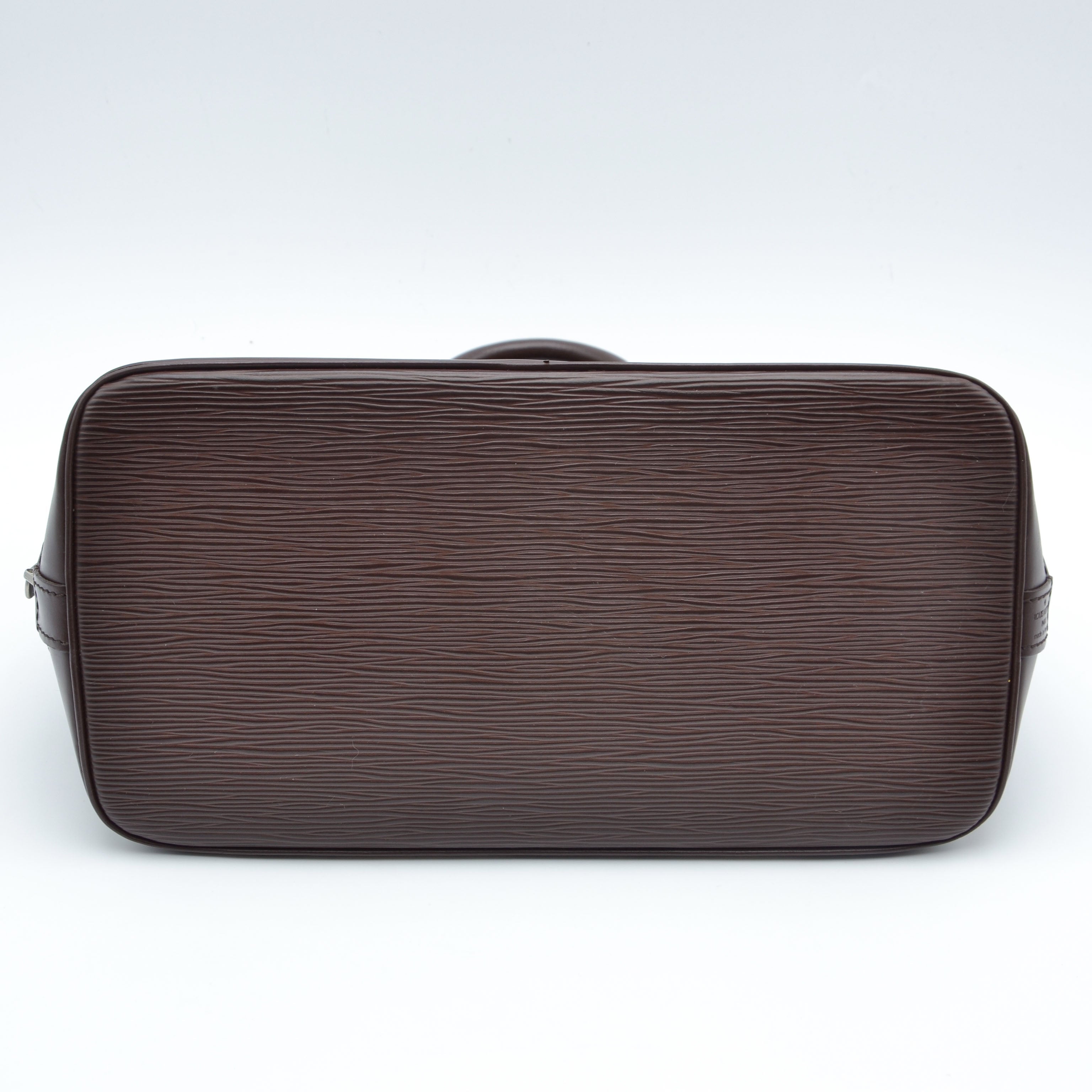 Louis Vuitton Alma Cuir Épi Chocolat