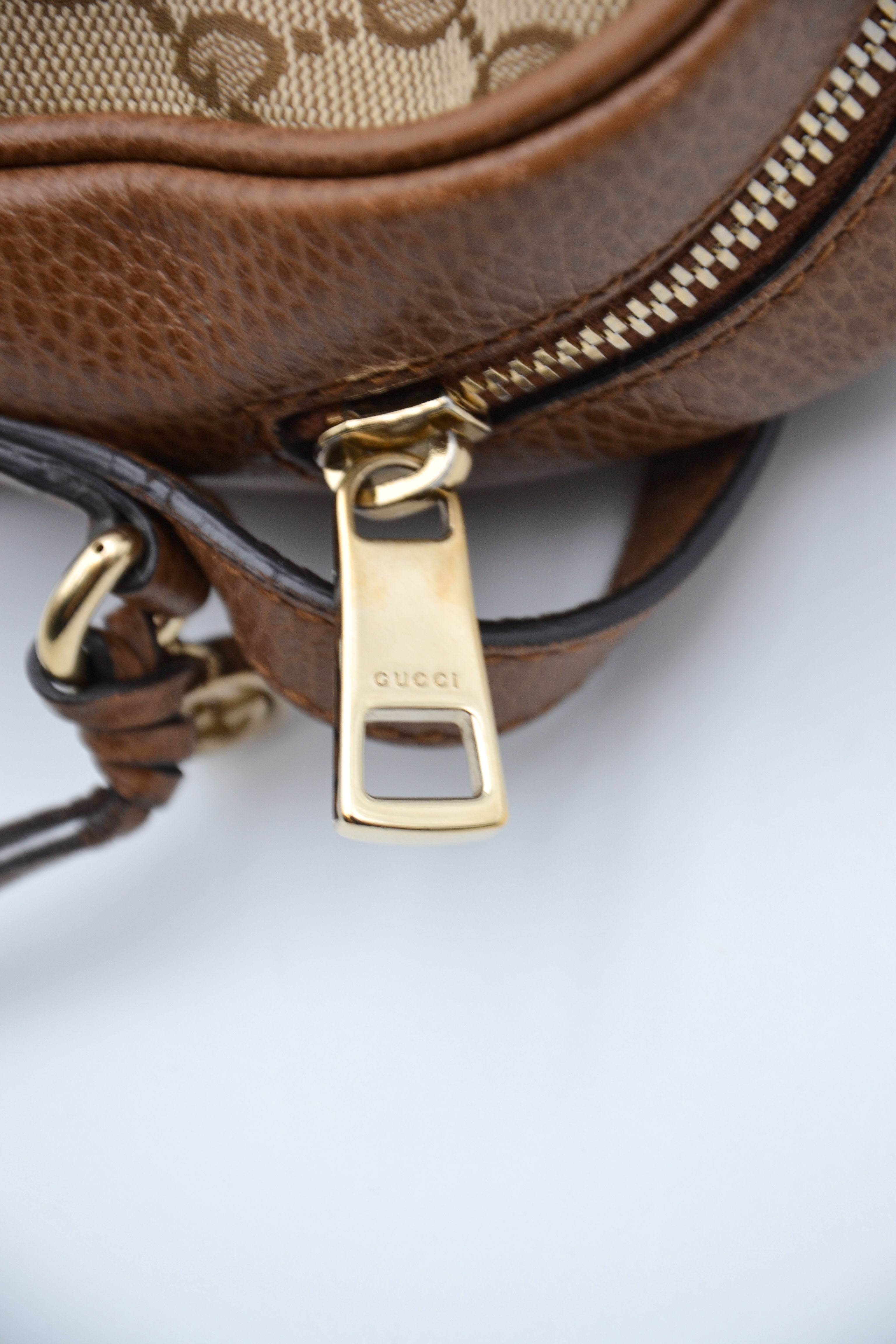 Sac Gucci Bree Gg Supreme Beige