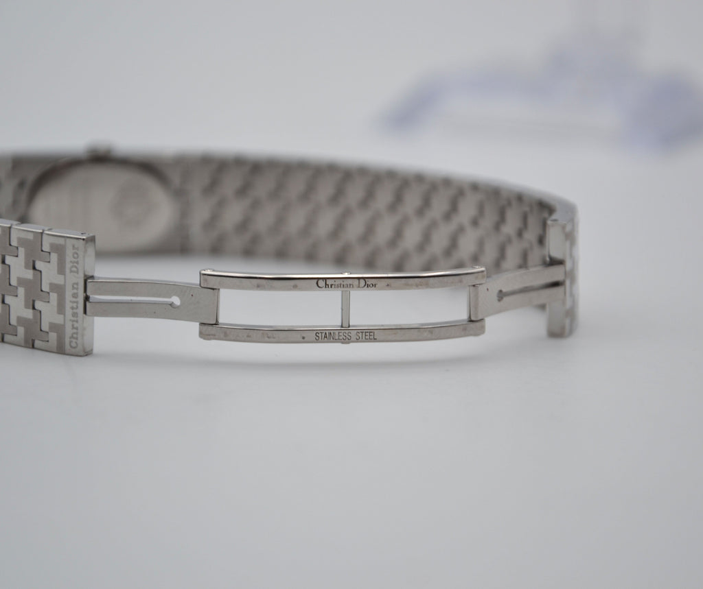 Montre Vintage Acier Quartz D70-100
