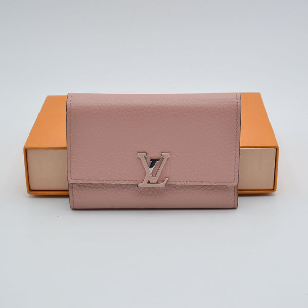 Portefeuille Louis Vuitton Capucines Compact Trifold