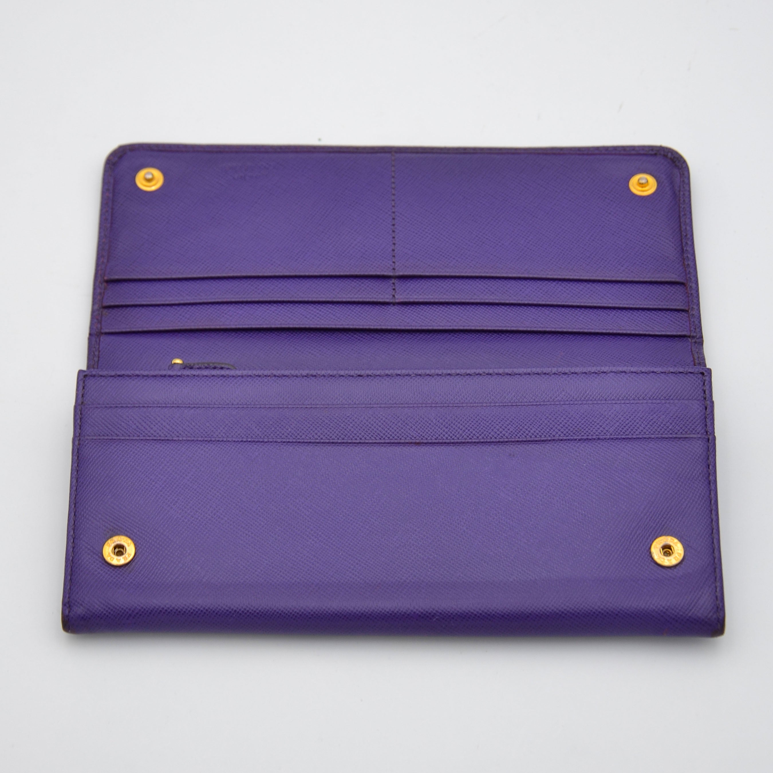 Portefeuille Long Prada En Cuir Saffiano Violet