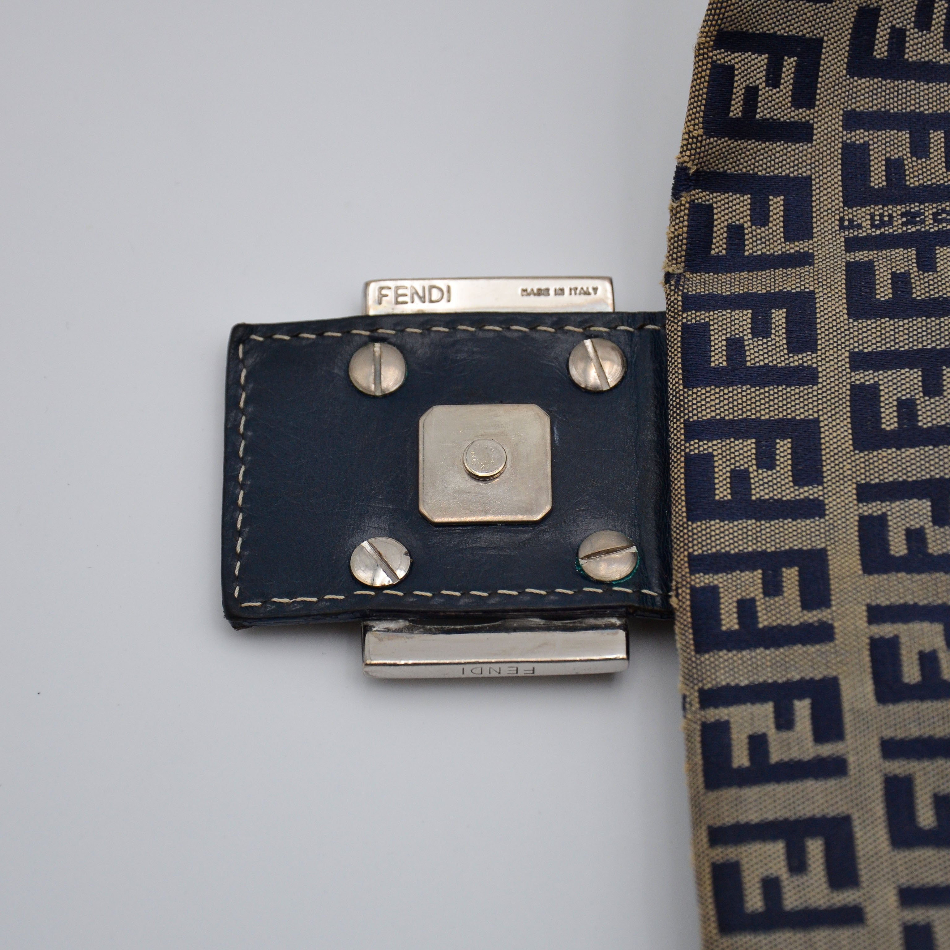 Sac Fendi Mama Baguette