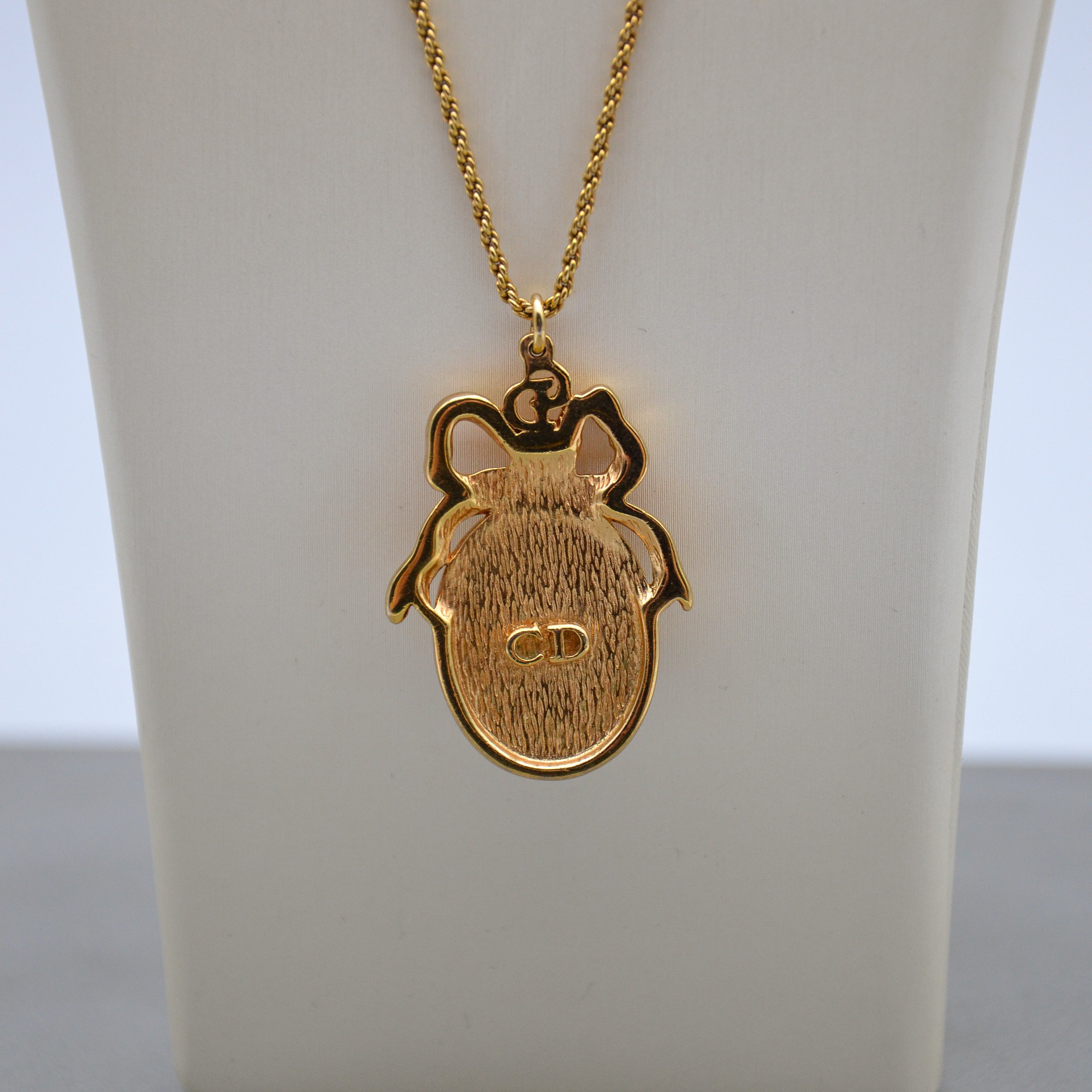 Christian Dior Collier Médaillon Nœud & Perle Vintage