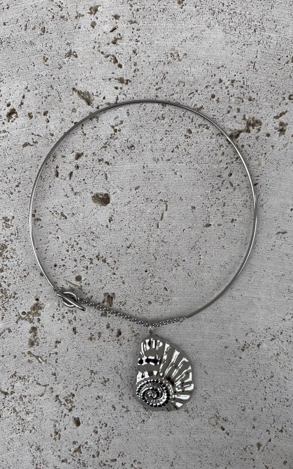 Collier Huge Shell