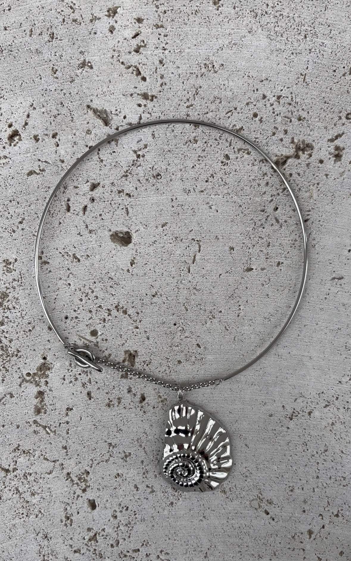 Collier Huge Shell