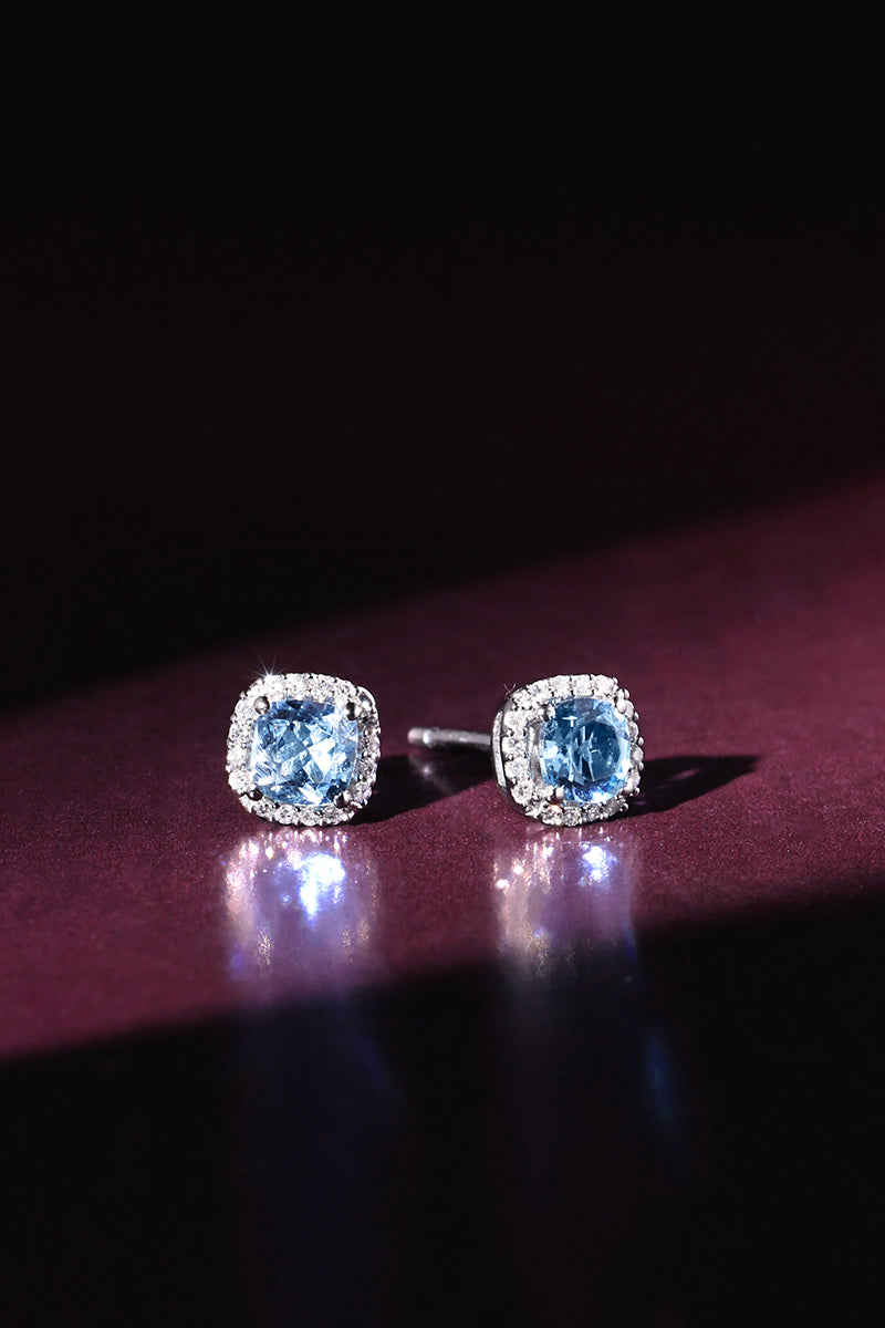 Boucles D'Oreilles "Popi Coussin Topaze Bleue" Diamant: 0,07/32 + Topaze 0,6/2