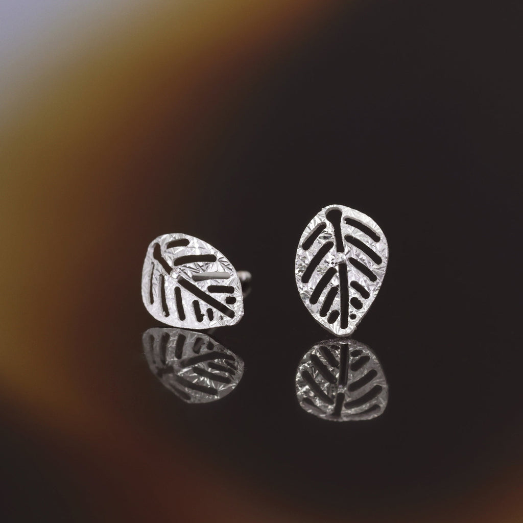 Boucles D'Oreilles " Sous Le Vent " Or Blanc 375/1000