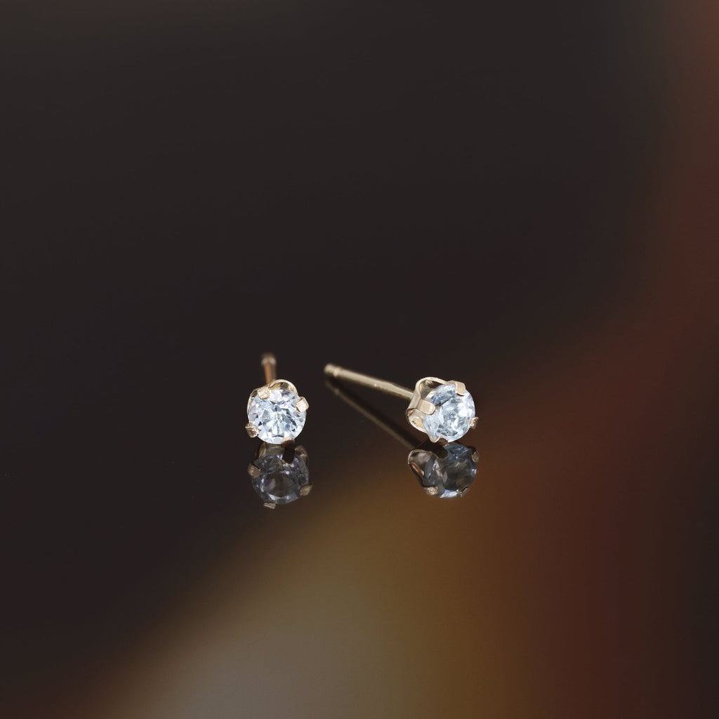 Boucles D'Oreilles "Puces Topaze Bleue 3Mm" : 0,17Ct/2