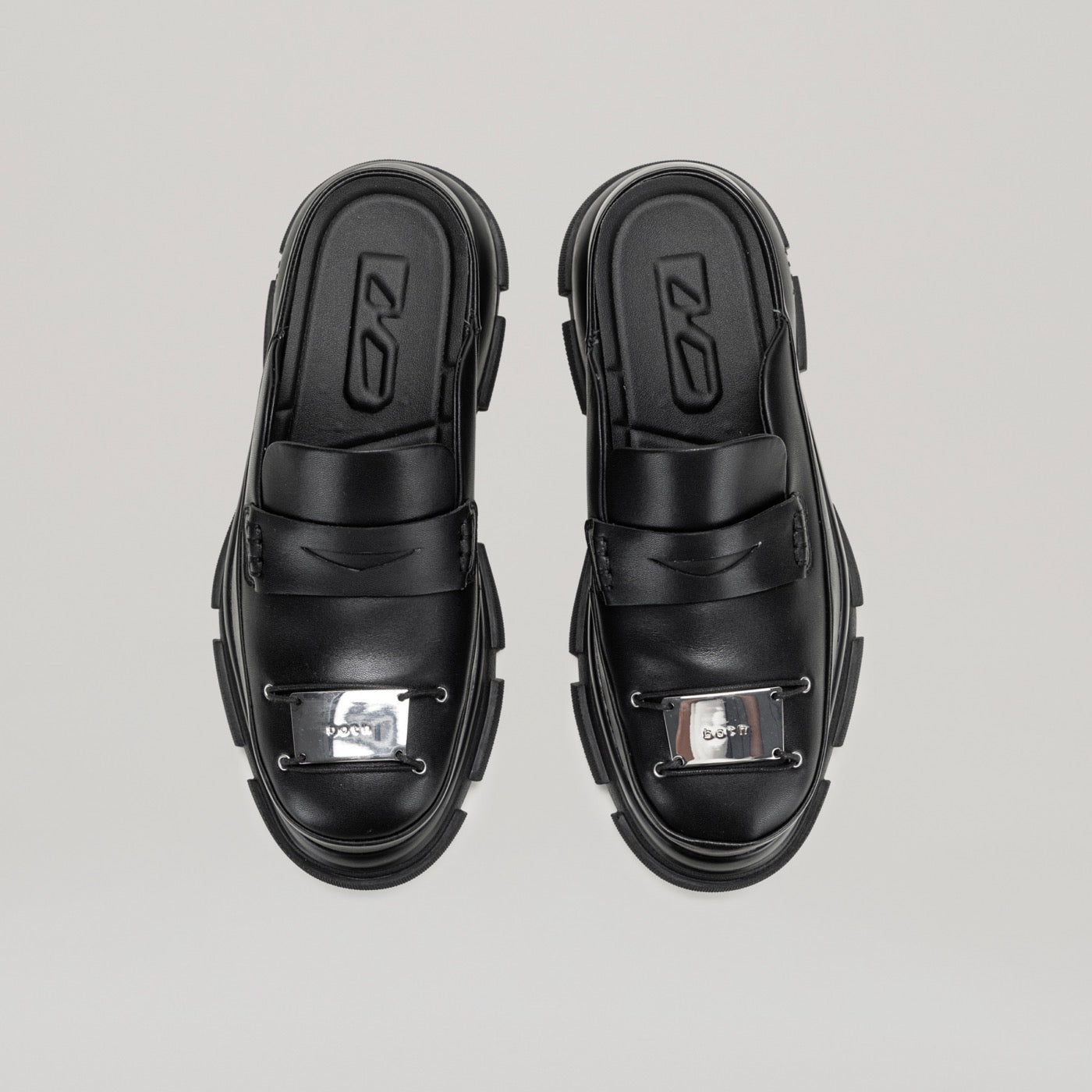 Mules Gao Eva Metal Logo - Black
