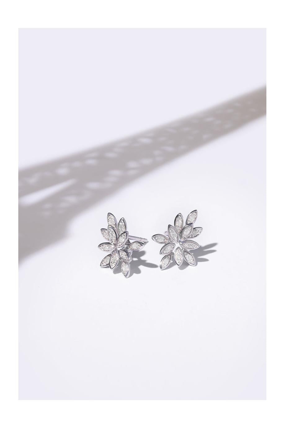 Boucles D'Oreilles "Bouquet" D0,12/22