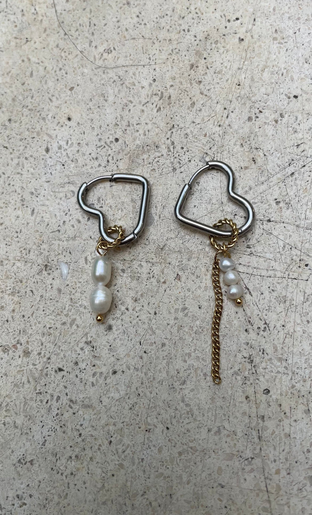 Boucles D'Oreilles Asymetric Heart