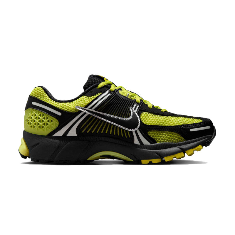 Basket Femme Nike ZOOM VOMERO 5