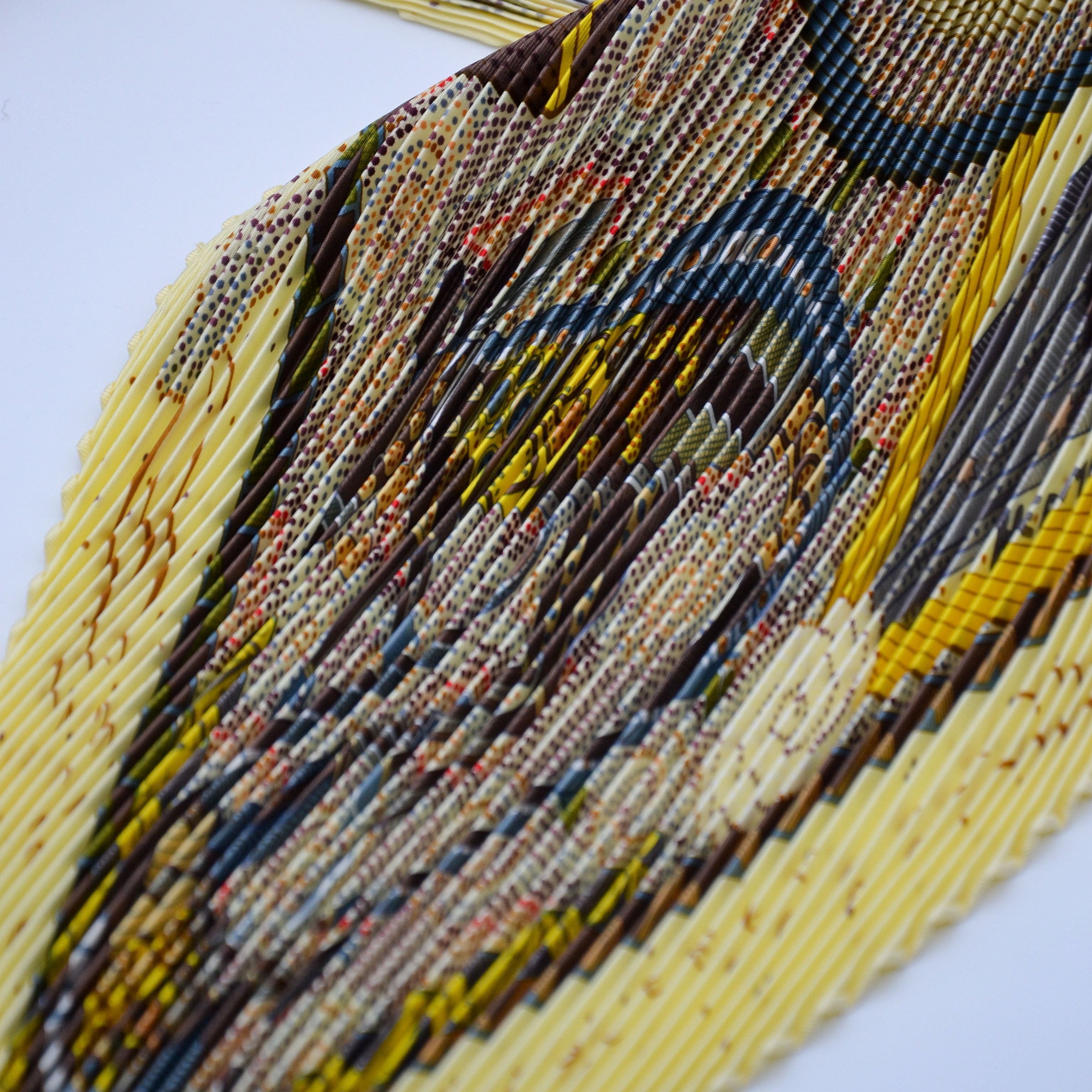 Foulard Hermès Plissé "Rêves D'Australie" 1999