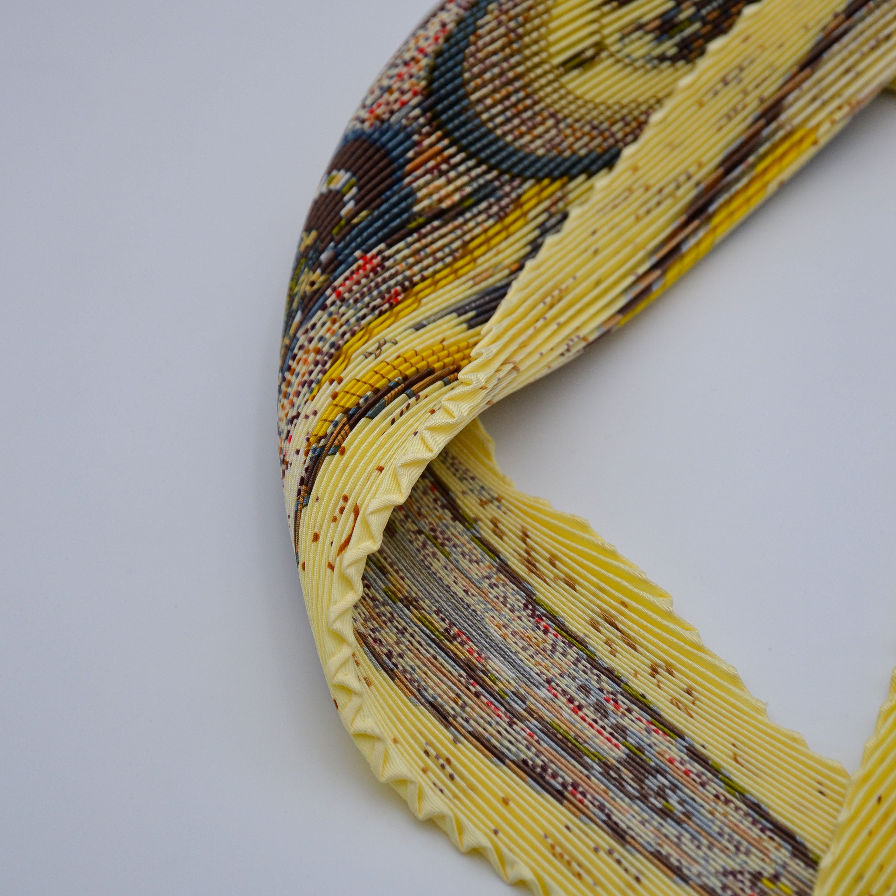 Foulard Hermès Plissé "Rêves D'Australie" 1999