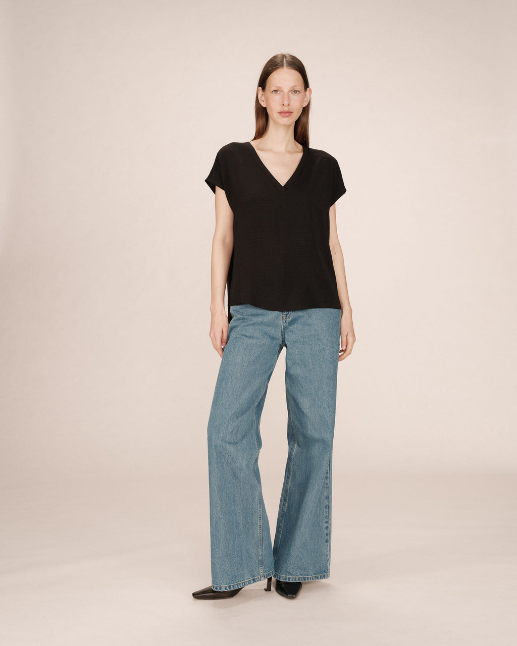 Top Fluide Encolure V Noir Season