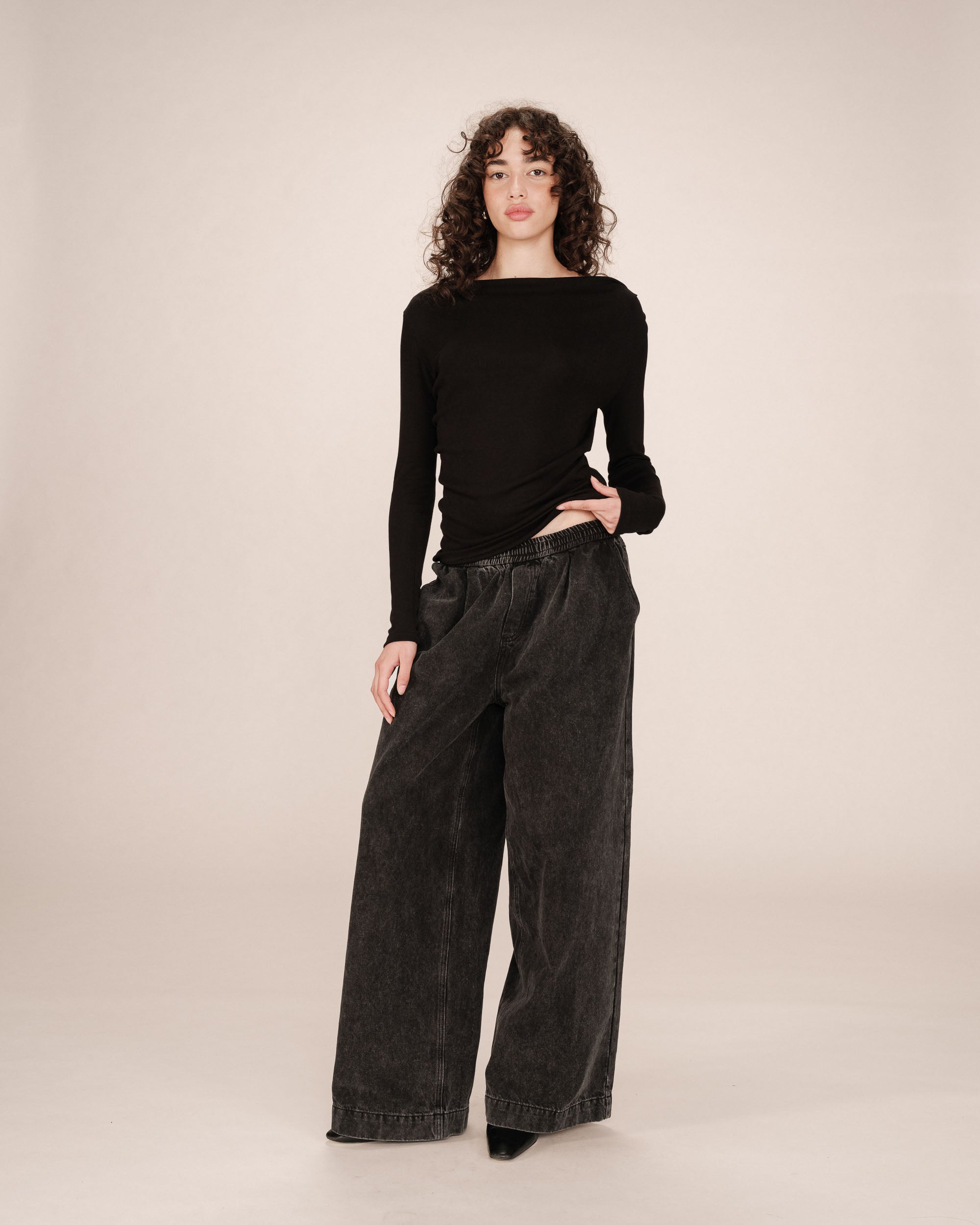 Top Drape Asymetrique Noir Sioux